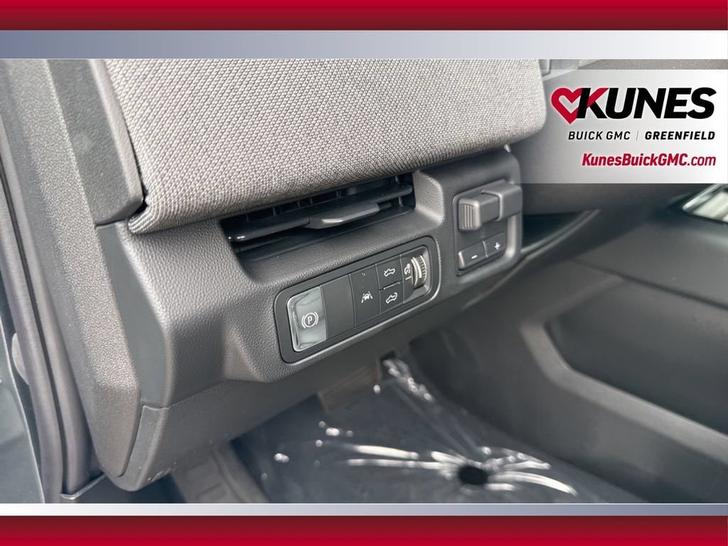2026 GMC Sierra EV Elevation - Photo 17