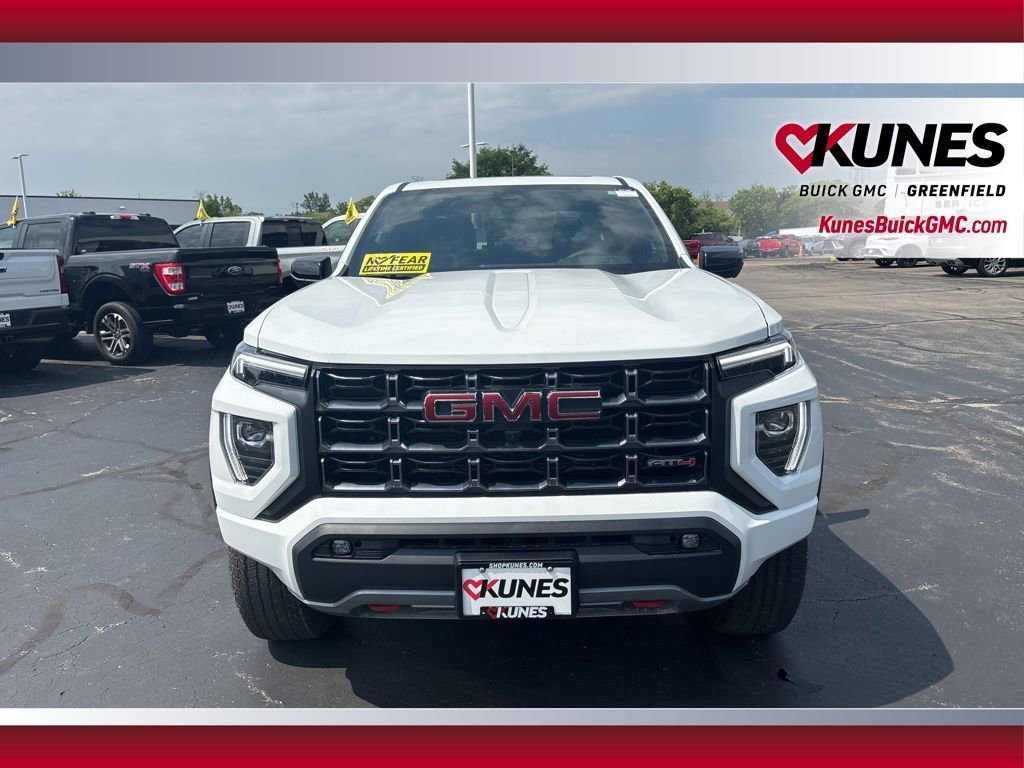 2025 Gmc Canyon AT4 photo 2