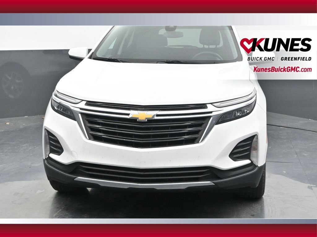 2023 Chevrolet Equinox LT photo 2