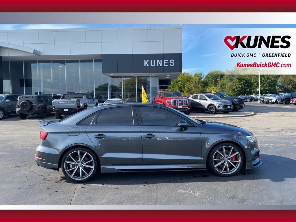 2017 Audi S3 Premium Plus photo 2