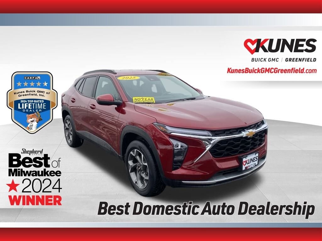 Used 2025 Chevrolet Trax LT SUV