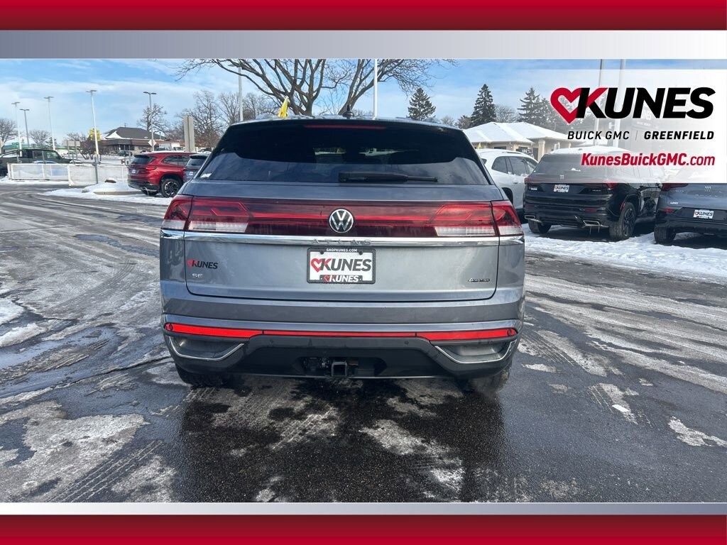 Used 2025 Volkswagen Atlas Cross Sport 2.0T SE w/Technology