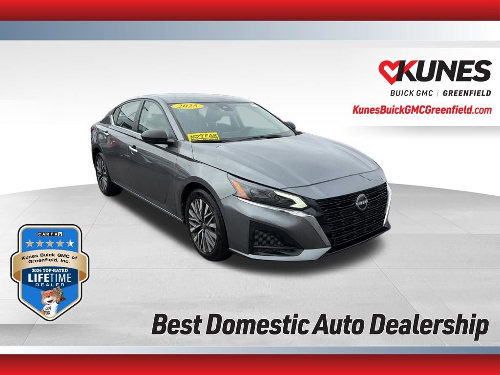 2025 Nissan Altima SV