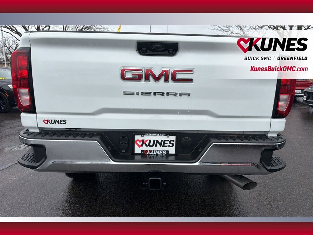 2025 GMC Sierra 3500HD Pro - Photo 7