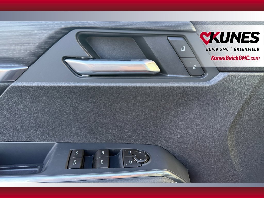 2027 GMC Acadia Elevation - Photo 18