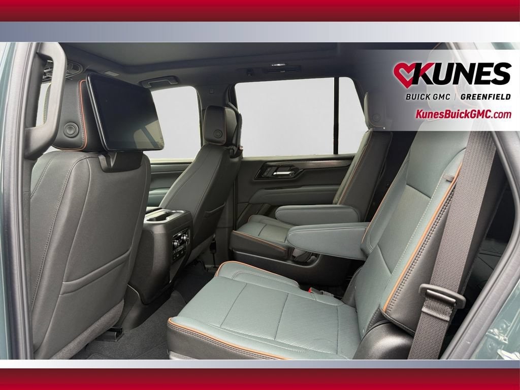 2026 GMC Yukon AT4 - Photo 32