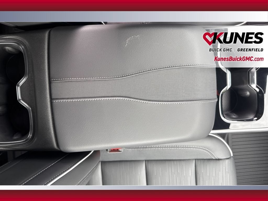 2026 Buick Enclave Sport Touring - Photo 33