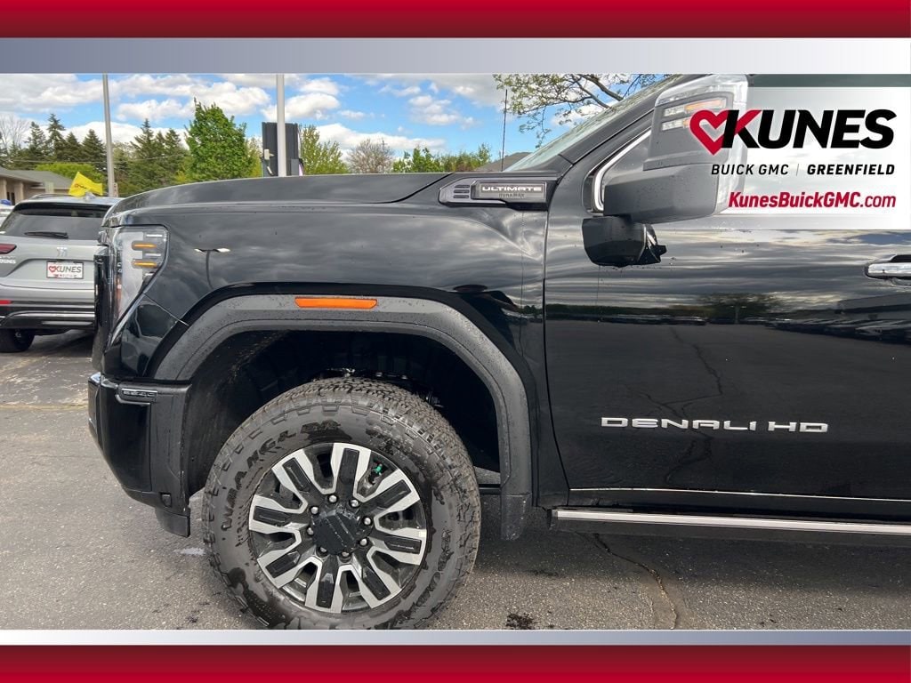 2026 GMC Sierra 3500HD Denali Ultimate - Photo 13