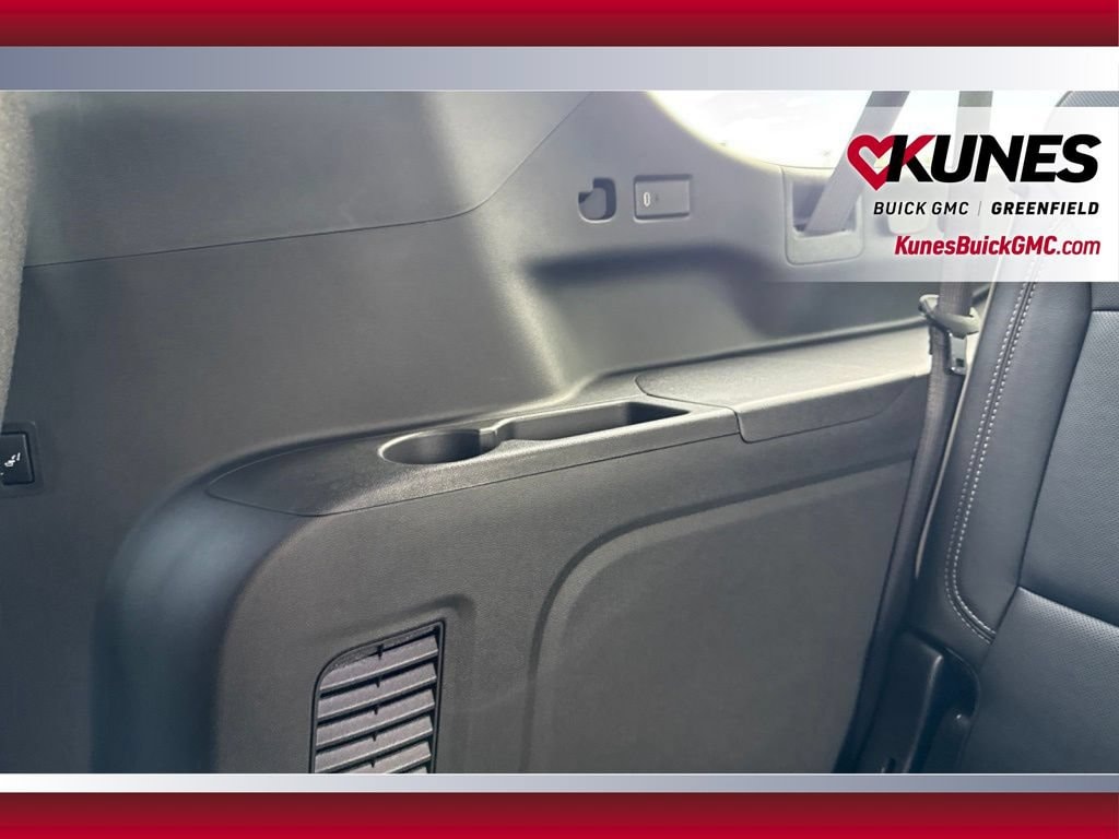 2026 GMC Yukon XL Elevation - Photo 29