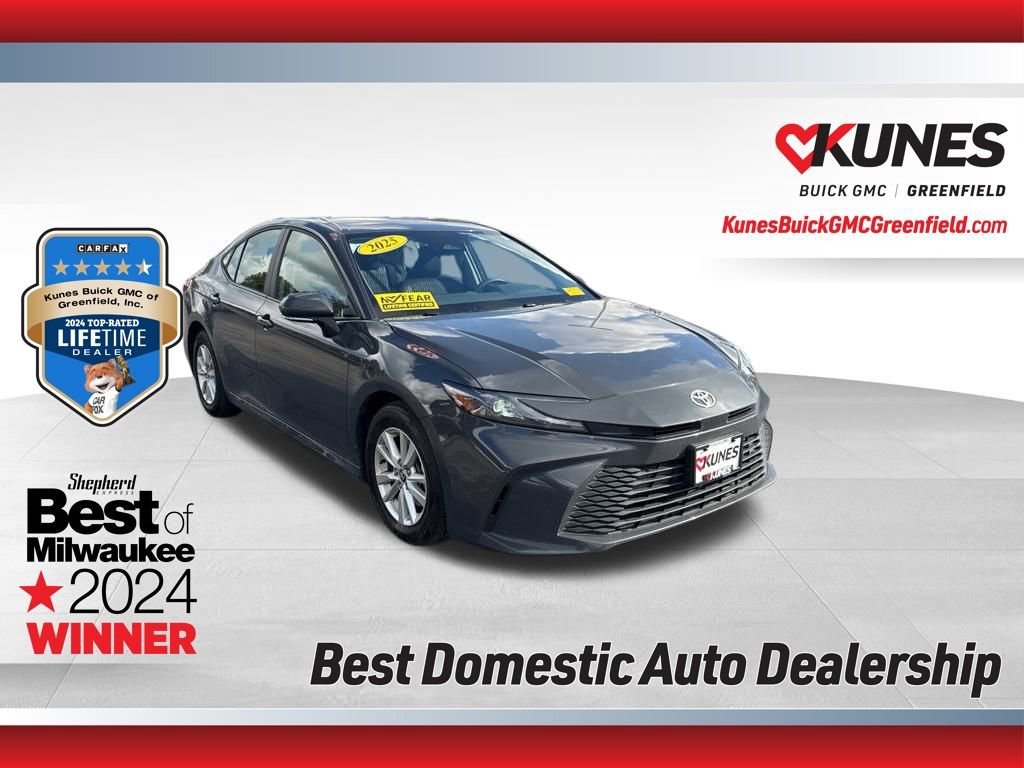 2025 Toyota Camry XSE's photo