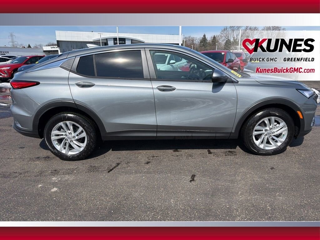 New 2026 Buick Envista Preferred SUV