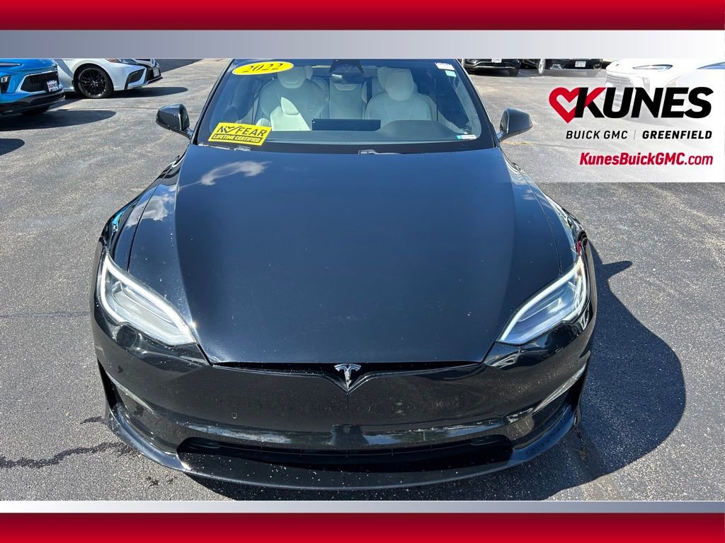 2022 Tesla Model S Plaid photo 2