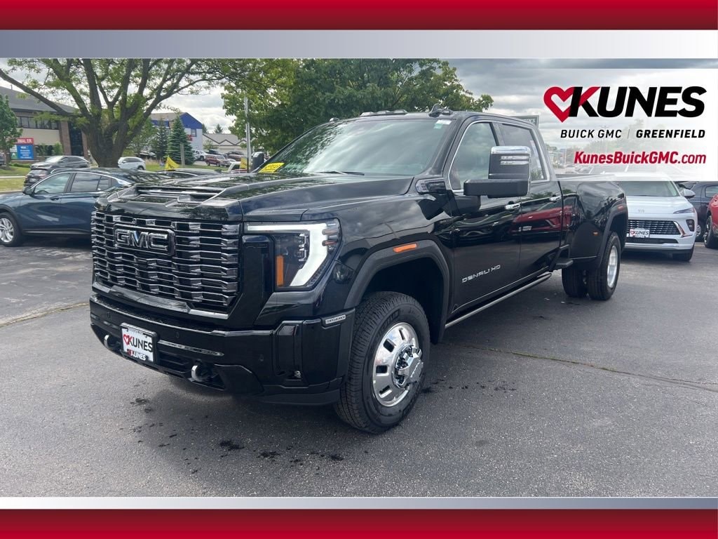 2026 GMC Sierra 3500HD Denali Ultimate - Photo 10