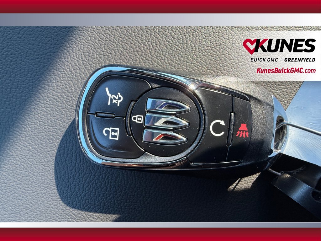 2026 Buick Envista Sport Touring - Photo 39