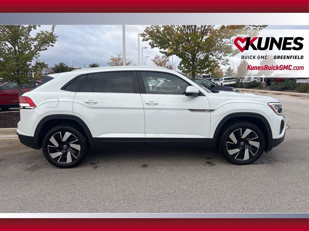 Used 2024 Volkswagen Atlas Cross Sport 2.0T SE w/Technology