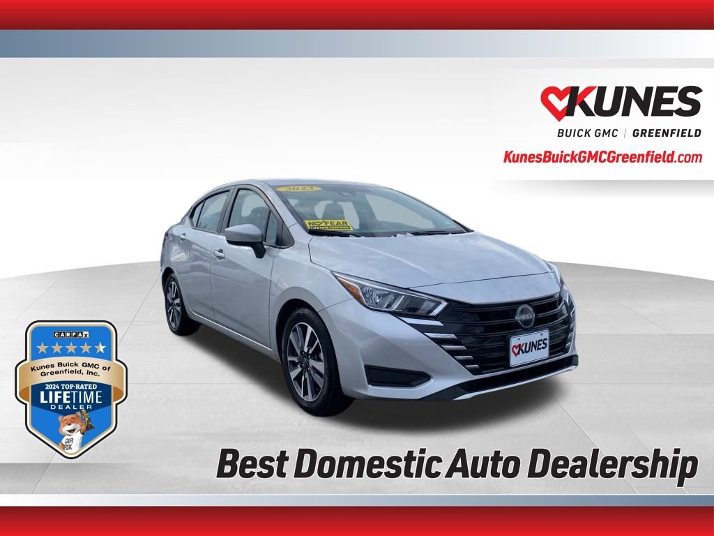 2023 Nissan Versa Sedan SV