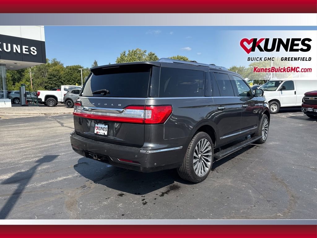 2018 Lincoln Navigator L Reserve photo 3