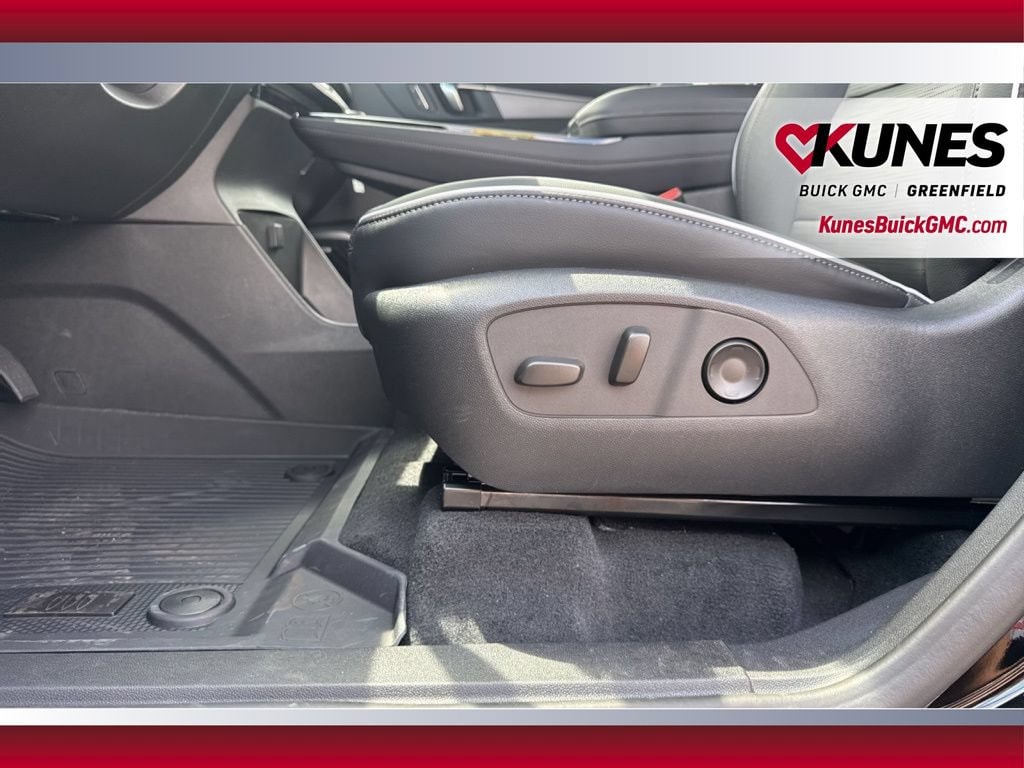 2026 Buick Enclave Sport Touring - Photo 17