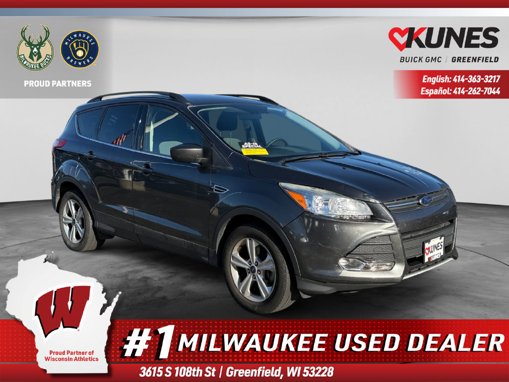 Used 2016 Ford Escape SE with VIN 1FMCU9G95GUB96042 for sale in Greenfield, WI