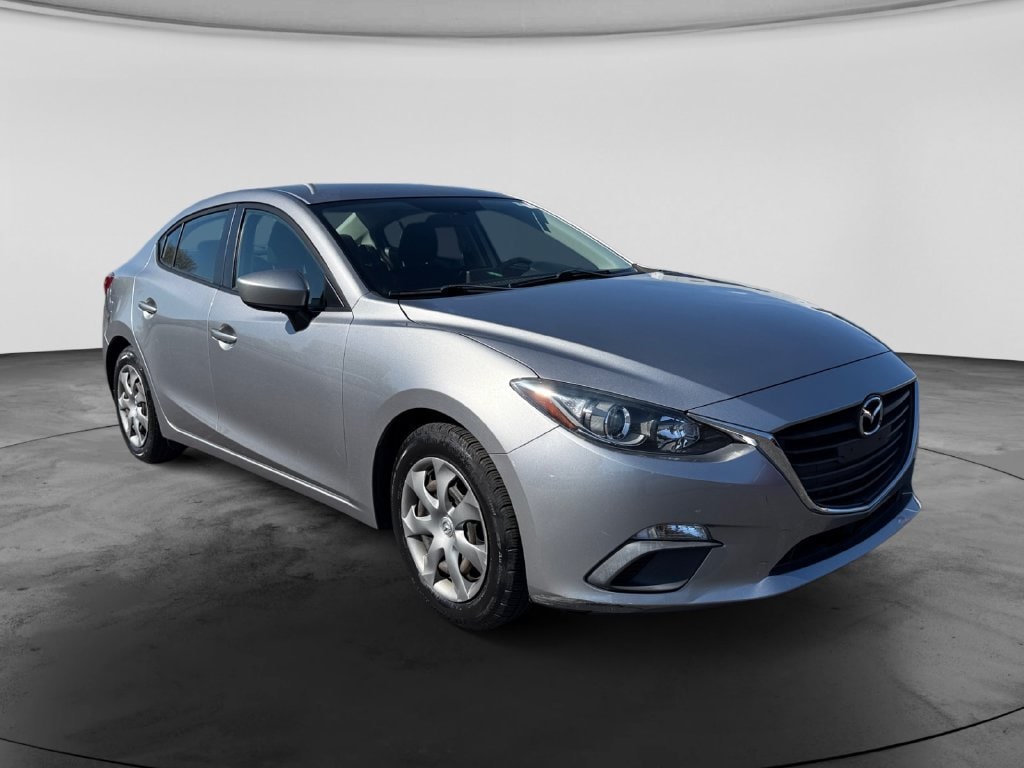 Used 2015 Mazda MAZDA3 i Sport with VIN 3MZBM1U70FM148937 for sale in Greenfield, WI