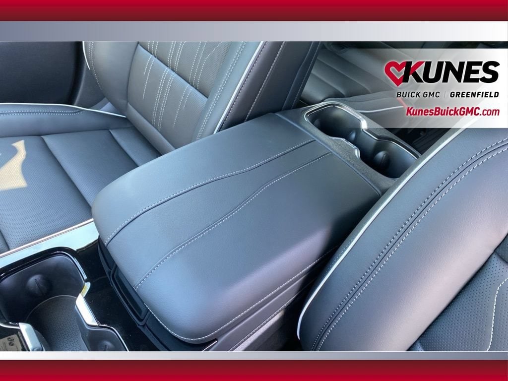 2026 Buick Enclave Avenir - Photo 30