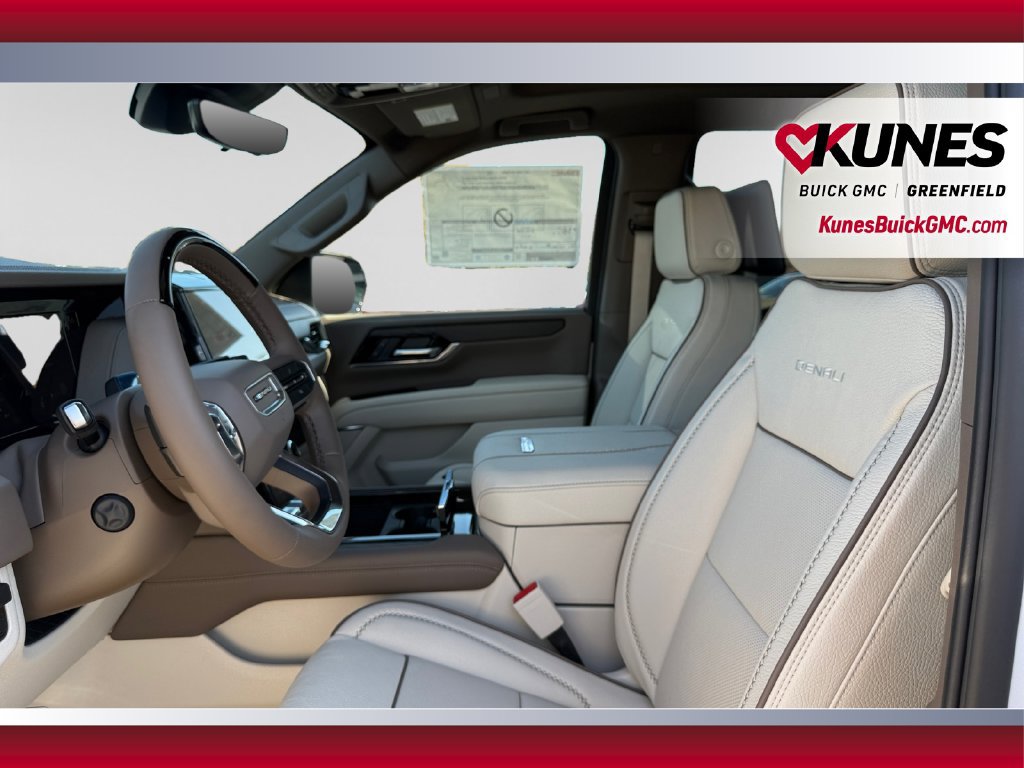 2027 GMC Yukon Denali - Photo 17
