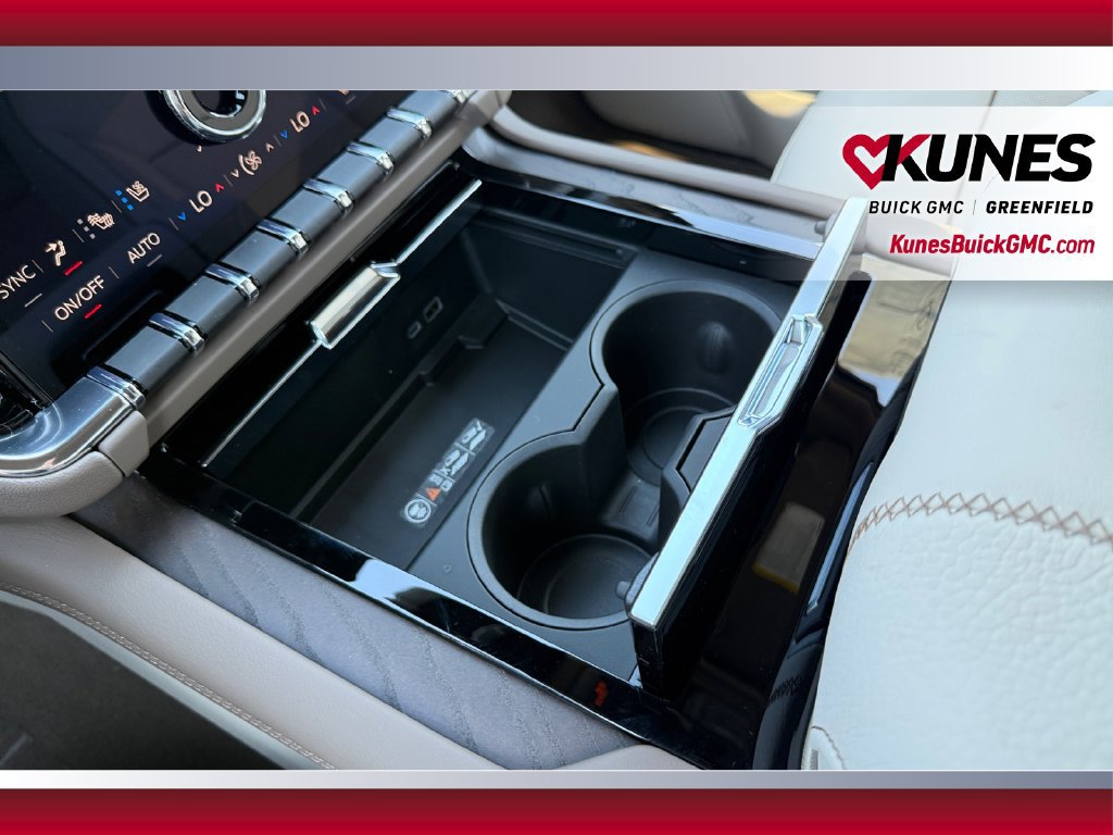 2027 GMC Yukon Denali - Photo 26