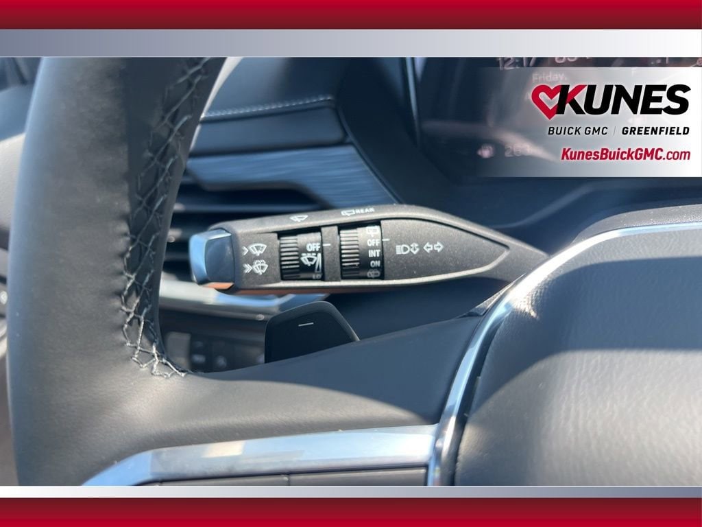 2025 GMC Acadia Elevation - Photo 25