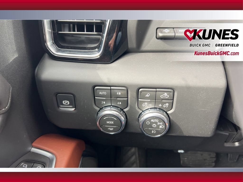 2026 GMC Sierra 3500HD Denali Ultimate - Photo 22