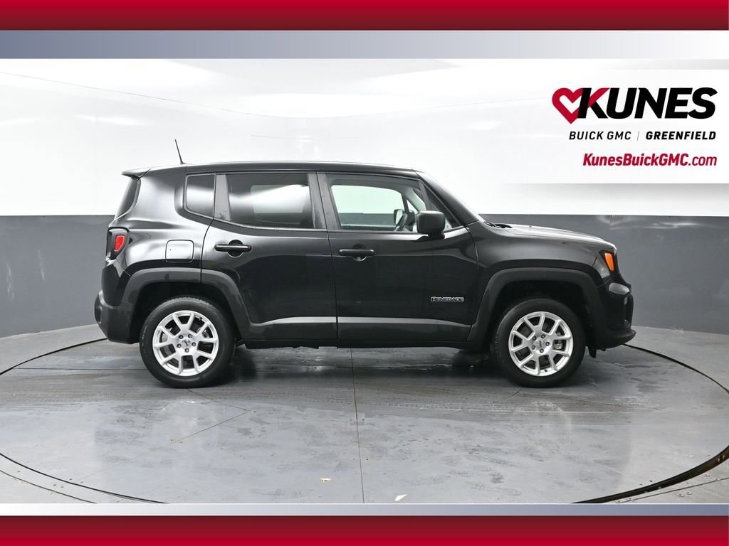 Used 2023 Jeep Renegade Latitude
