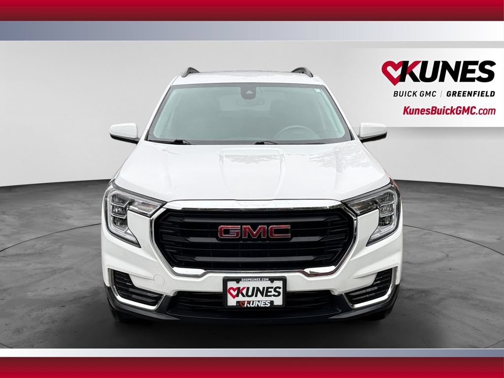 Used 2022 GMC Terrain SLE SUV
