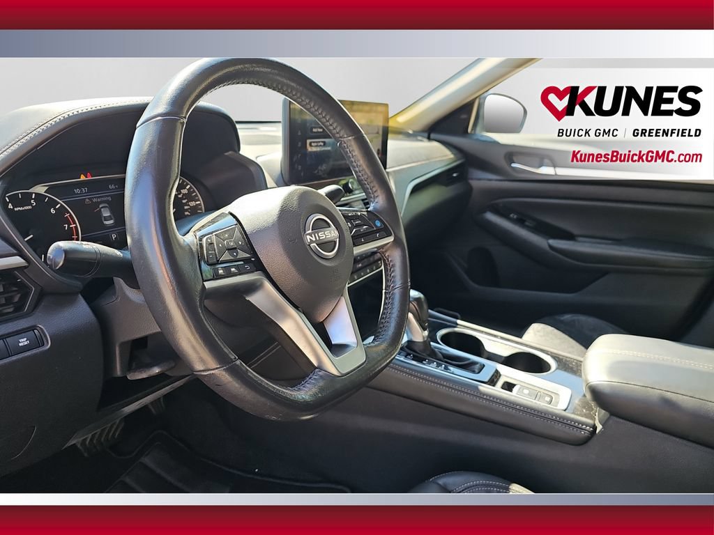 2024 Nissan Altima SL - Photo 15