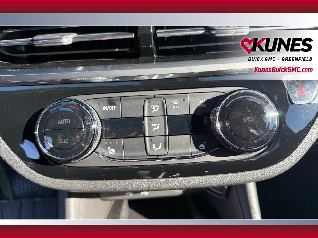 2026 Buick Envista Sport Touring - Photo 26