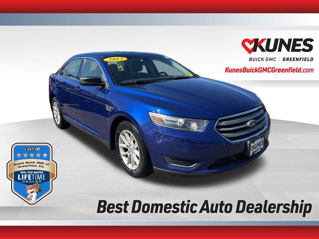 2013 Ford Taurus SE