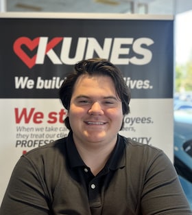 Staff member Nathan Landsee from 4d011775870a