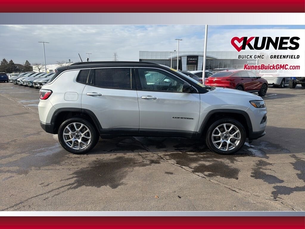 Used 2025 Jeep Compass Limited