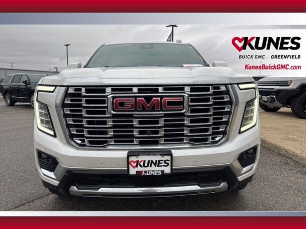 Used 2025 GMC Yukon XL Denali SUV