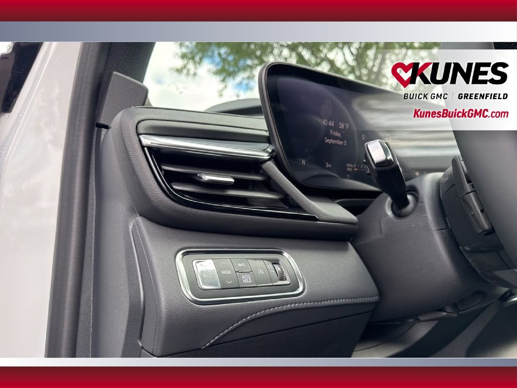 2026 Buick Enclave Sport Touring - Photo 18