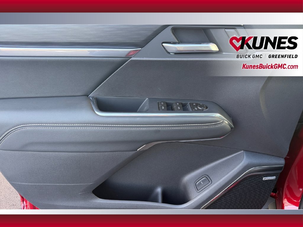 2027 GMC Acadia Elevation - Photo 17