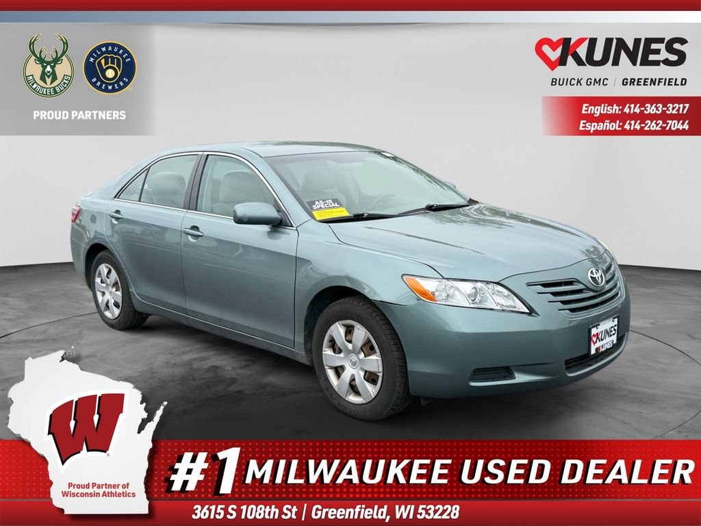Used 2008 Toyota Camry LE with VIN 4T4BE46K88R017077 for sale in Greenfield, WI