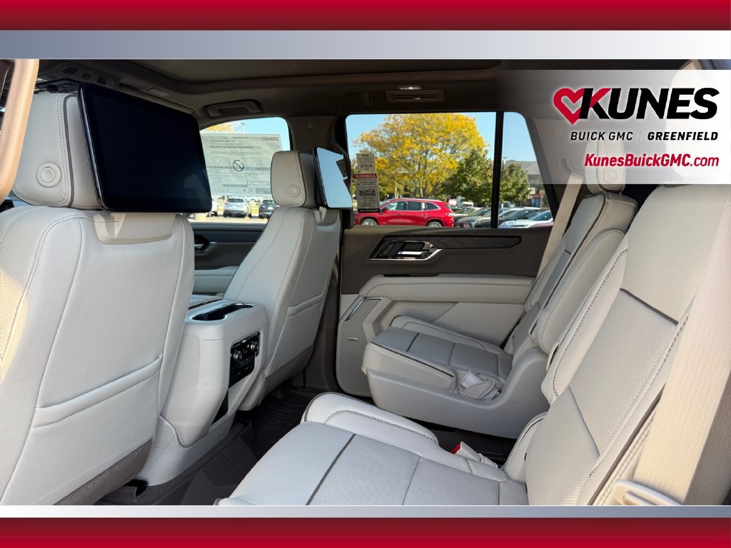 2027 GMC Yukon Denali - Photo 37