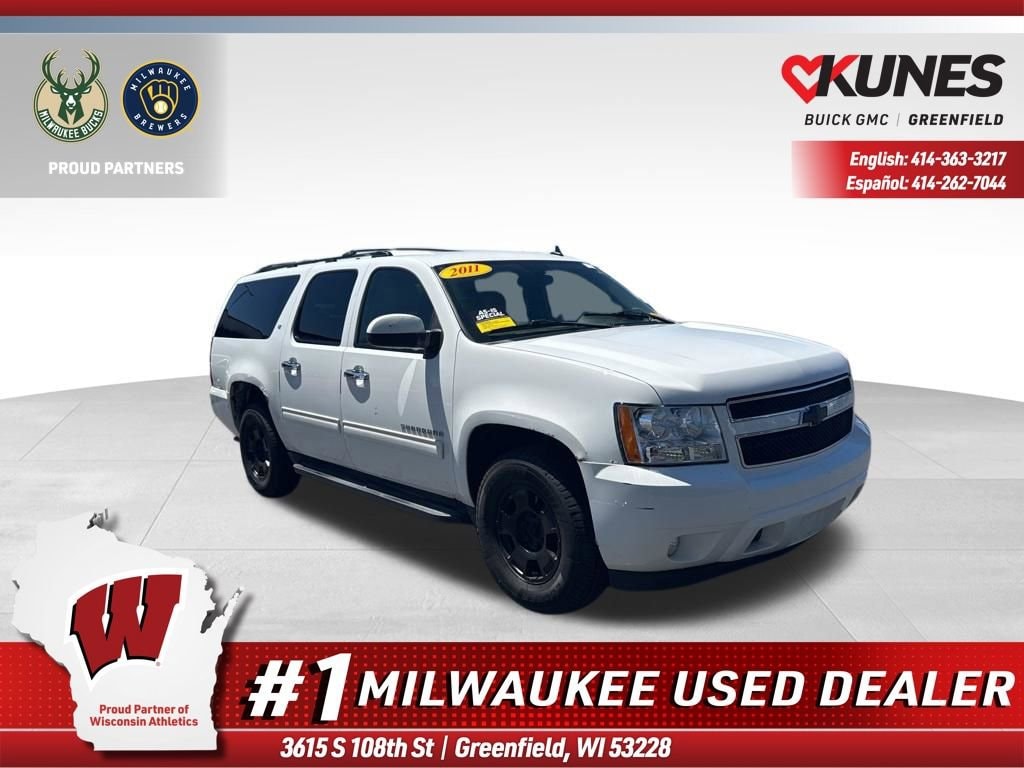 2011 Chevrolet Suburban 4WD 1500 LT's photo