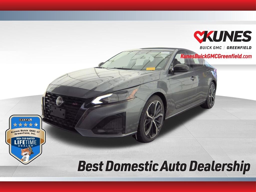 Used 2024 Nissan Altima 2.5 SR