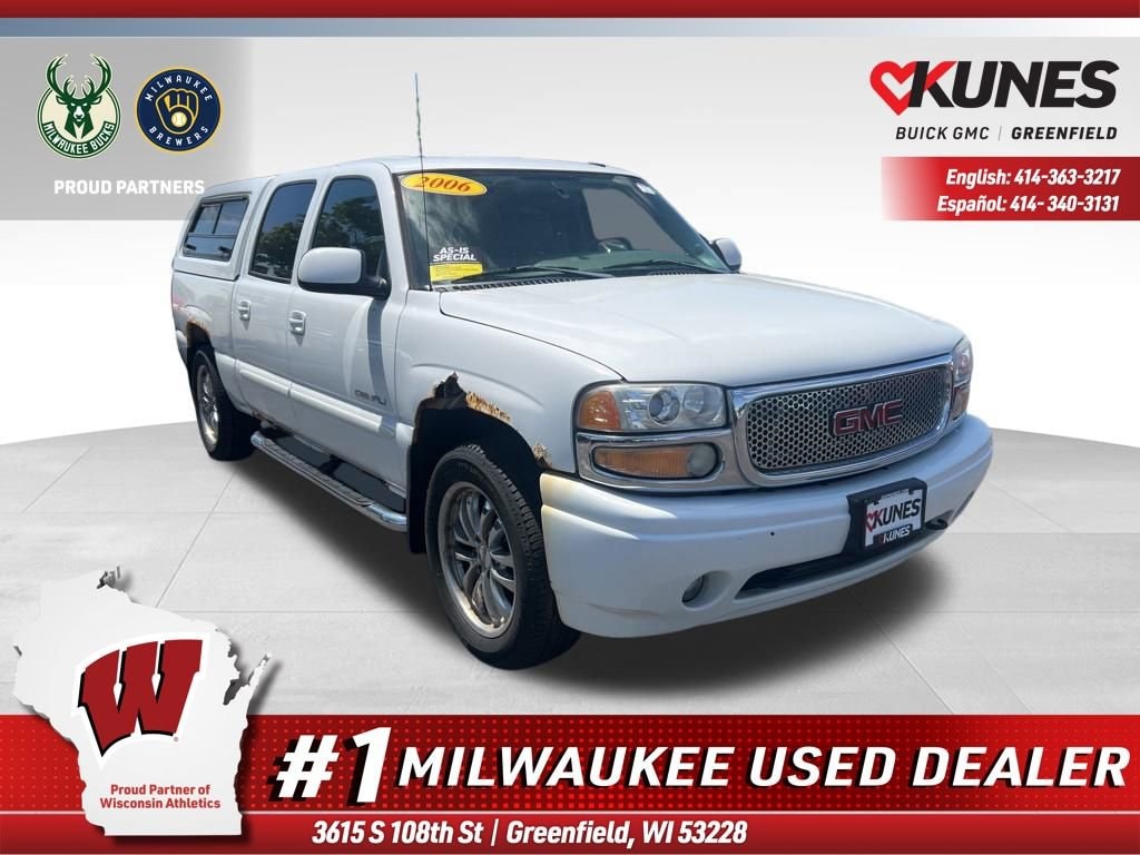 2006 GMC Sierra 4WD Crew Cab Short Box's photo