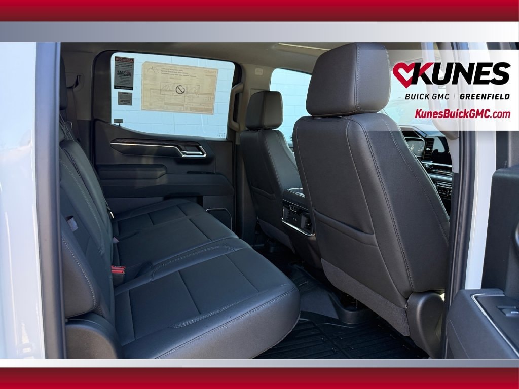 2026 GMC Sierra 1500 SLT - Photo 45