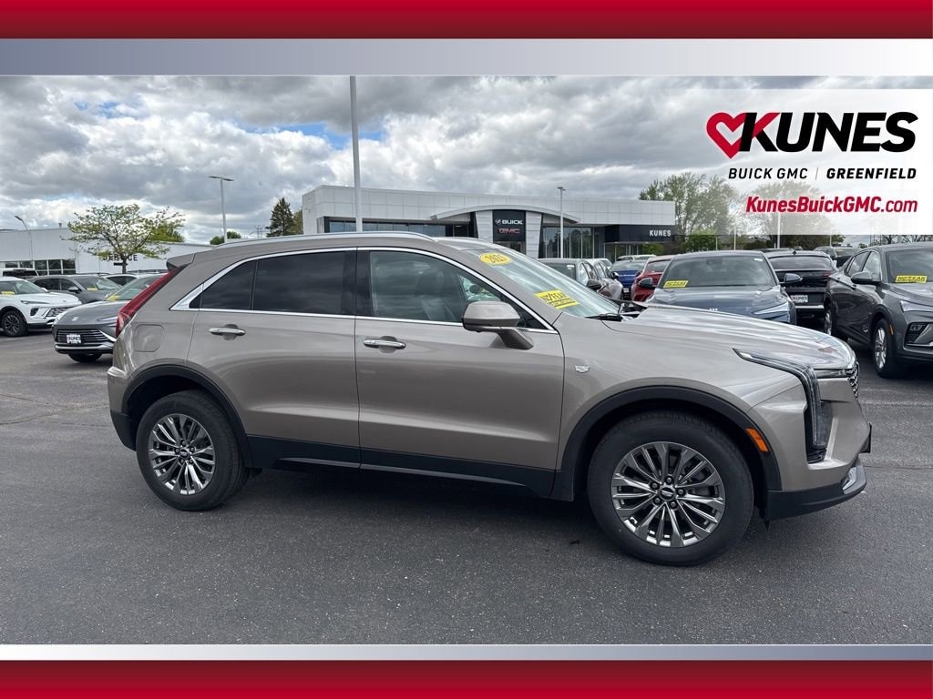 Used 2025 CADILLAC XT4 Premium Luxury SUV