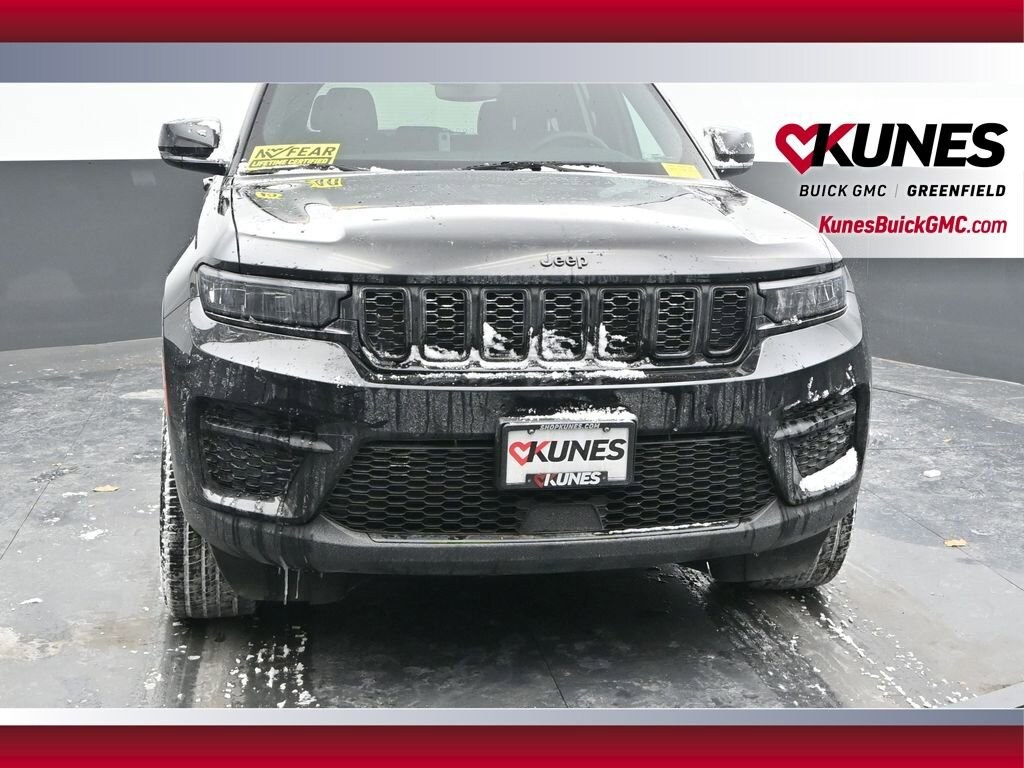 Used 2024 Jeep Grand Cherokee Altitude X