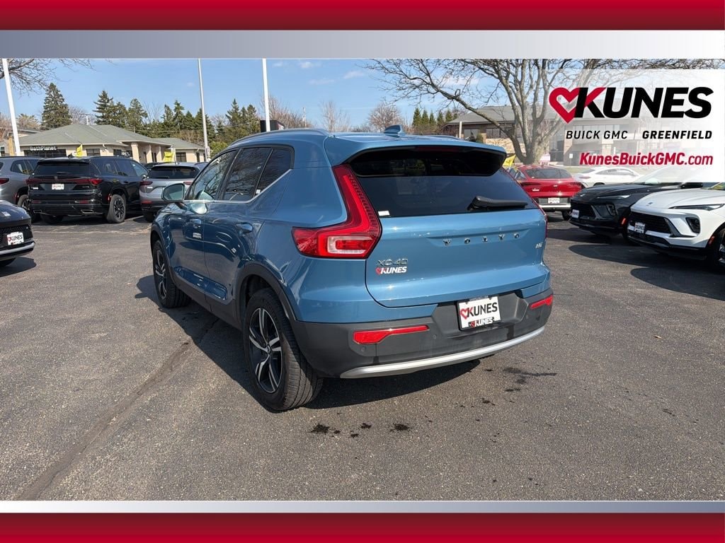 2024 Volvo XC40 Core - Photo 8