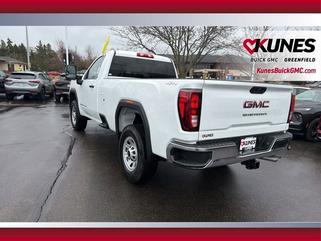 2025 GMC Sierra 3500HD Pro - Photo 10