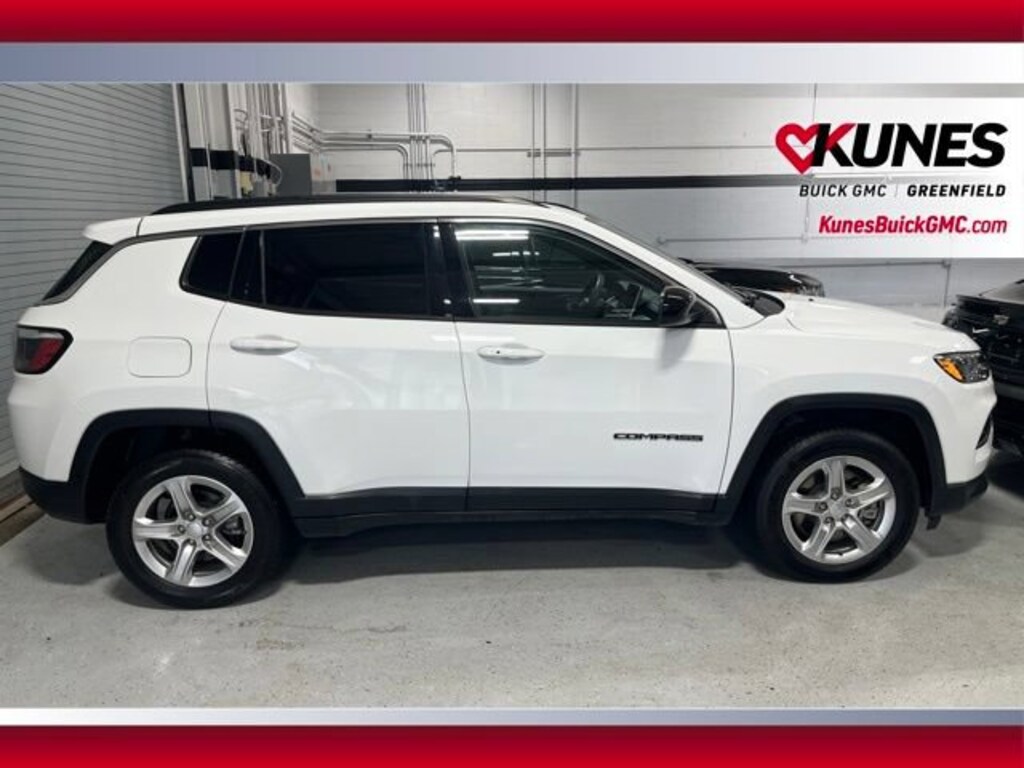 Used 2024 Jeep Compass Latitude